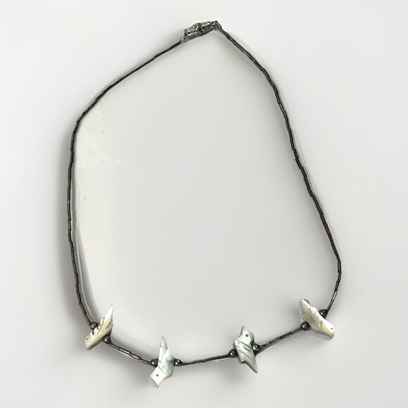 Native American 925 Liquid Silver Necklace Carved MOP Birds Fetish Necklace 14” - Picture 4 of 11